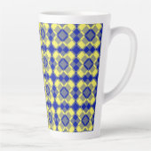 Blue Yellow Checker Argyle Pattern Latte Mok (Rechts)