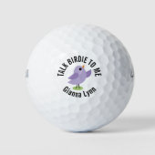 Bluebird over het zetten van groene monogrammen golfballen (Voorkant)
