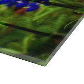 Bluebonnets et planche à découper en bois (Coin)