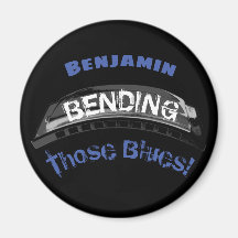 Blues harmonica player buending humor musicus