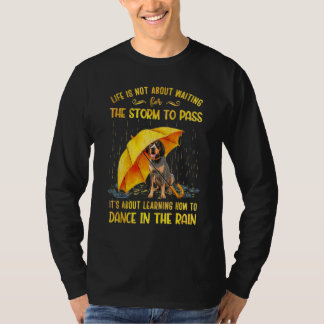 Bluetick Coonhound Het gaat over leren hoe je Danc T-shirt