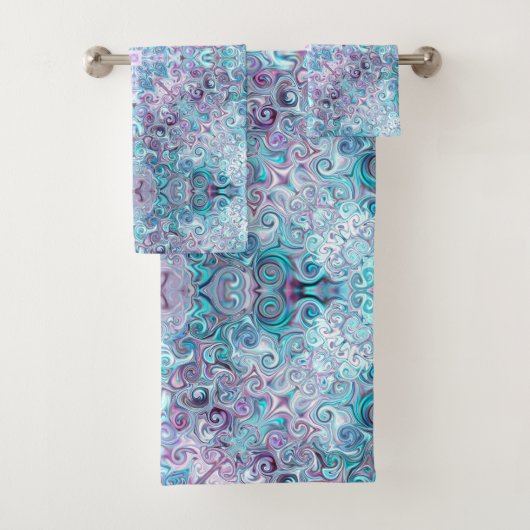 Blurple Swirls Bad Handdoek (Insitu)