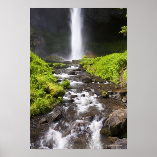 Blurred Waterfall en River Poster (Voorkant)