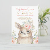 Blush Bloemen Woodland Bunny Konijn 1e verjaardag Kaart (Staand voorkant)