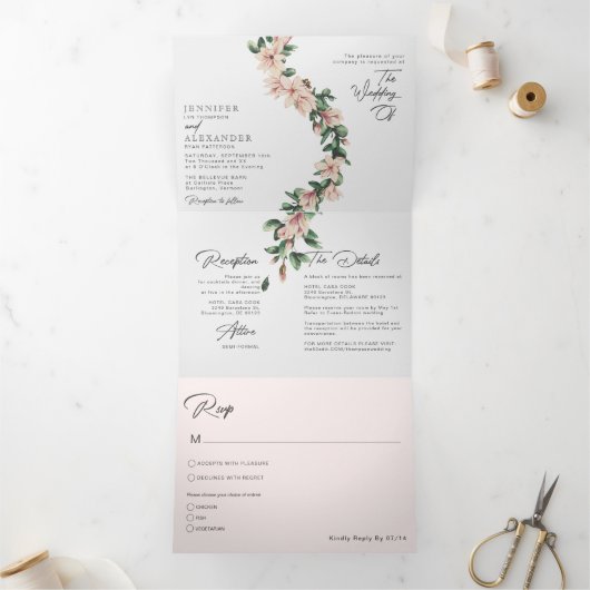 Blush bloemeneucalyptus bruiloft alles in één drieluik uitnodiging (Binnen)