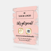 Blush Brushstrokes Gold Logo Obtenons Social (Angle)