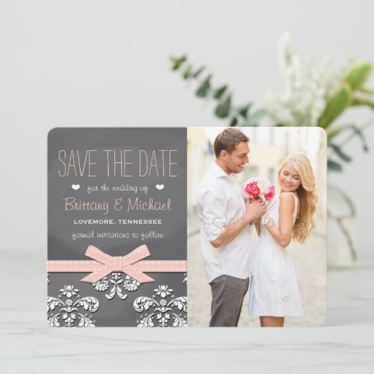 Blush Chalkboard kant en stempel Opslaan datumkaar Save The Date (Staand voorkant)