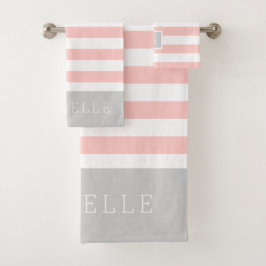 Blush en Grijze Strepen Monogram | Bewerkbare kleu Bad Handdoek