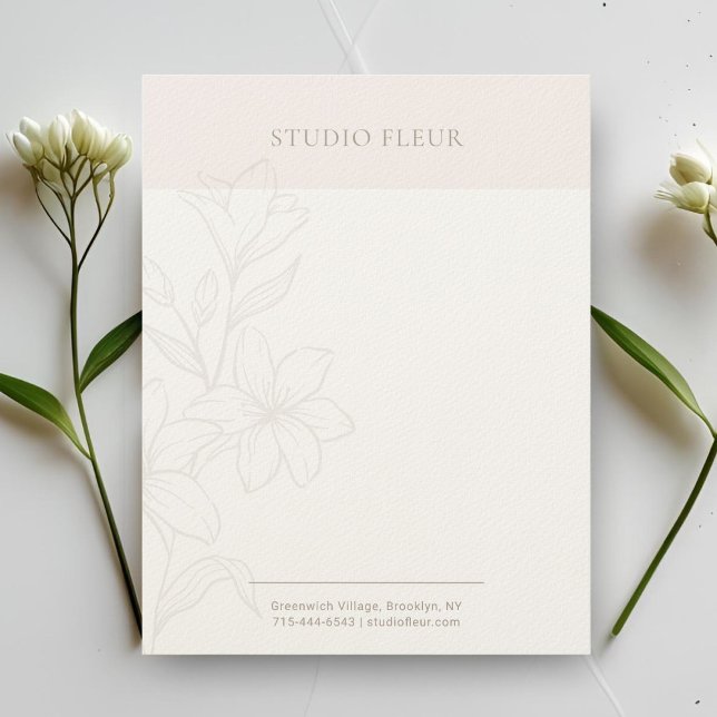 Blush en wit | Chic Minimal Floral Letterhead Briefhoofd (Creator heeft geüpload)