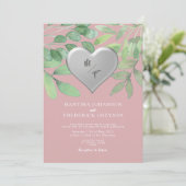 Blush Green Monogram Heart Wedding Uitnodigen Kaart (Staand voorkant)