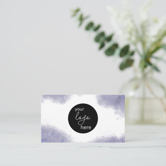 Blush Houtskool Grijs Waterverf Aangepaste Logo QR Visitekaartje (Staand voorkant)