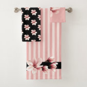 Blush Magnolias Bad Handdoek (Insitu)