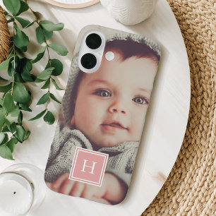 Blush monogram overlay   Foto iPhone 16 Hoesje