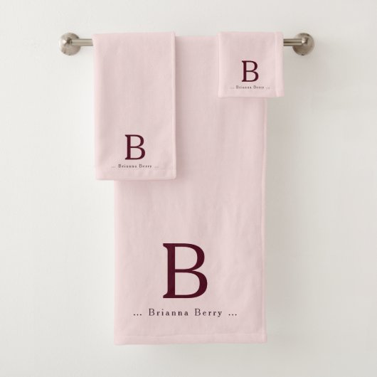 Blush Monogramme Élégant (En situation)