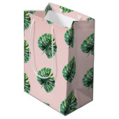 Blush Peach roze groene tropische bladeren Medium Cadeauzakje (Achterkant Gekanteld)