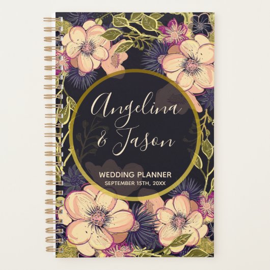 Blush Pink and Black Wedding Planner (Voorkant)