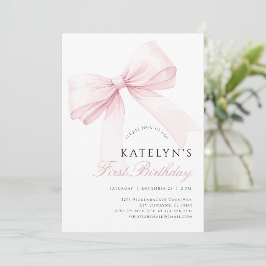 Blush Pink Bow 1er Invitation anniversaire (Debout devant)
