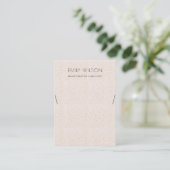 BLUSH PINK CERAMIC TEXTURE KETTING DISPLAY LOGO VISITEKAARTJE (Staand voorkant)