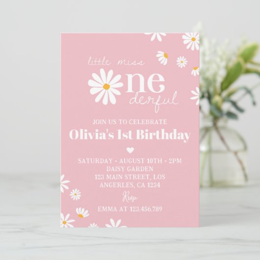 Blush Pink Daisy 1er Invitation anniversaire (Debout devant)