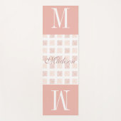 Blush Pink Girly Trendy Monogram Yoga Mat (Voorkant)