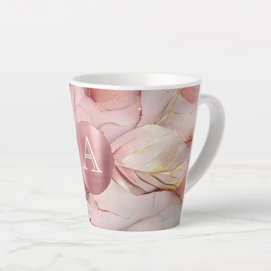 Blush Pink Gold Leaves Monogram Latte Mok (Rechterhoek)