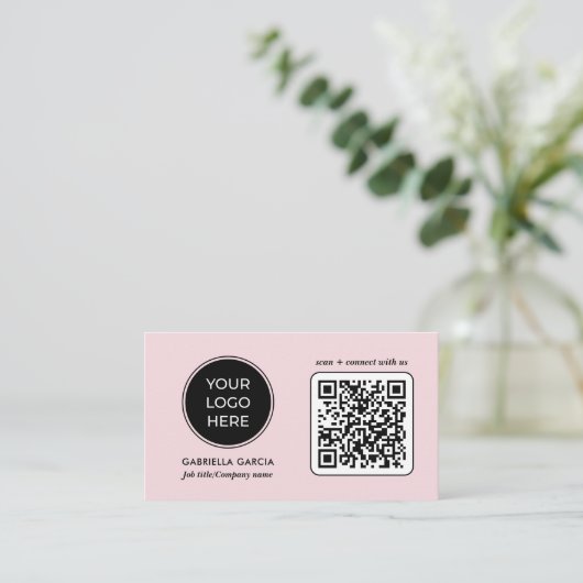 Blush Pink Minimal QR Code Logo Visitekaartje (Staand voorkant)