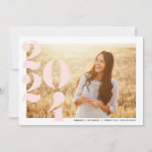 Blush Pink Modern Class of 2024 Foto Afstuderen Kaart (Voorkant)