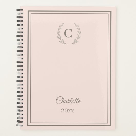 Blush pink Monogram Personalized Quiet Luxury Planner (Voorkant)
