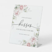 Blush Pink Roses Gast Hoeveel Kisses Teken Reclamebord Met Voetstuk (Voorkant)