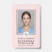 Blush Pink Script Logo Photo Lashes Studio Badge (Voorzijde)