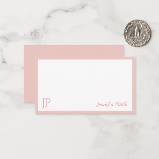 Blush Pink White Calligraphy Script Monogramed Notitiekaartje (Voorkant / Achterkant in situ)