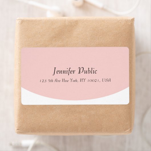 Blush Pink White Elegant Moderne Script Sjabloon Etiket (Insitu)