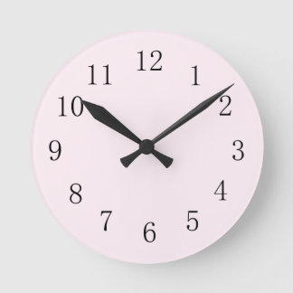 Blush-ronde (gemiddelde) wandklok met lavendel ronde klok