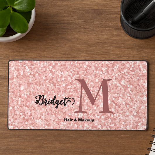 Blush rose pailleté Monogram coiffure et maquillag
