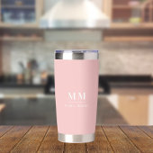 Blush roze custom monogram initialen naam geïsoleerde drinkbeker