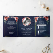 Blush Roze en Bourgondische Bloemen Marine Blauw B Drieluik Uitnodiging (Binnen)