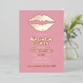Blush Roze en Roos Gold Lips Birthday Folie Uitnodiging (Staand Voorkant)