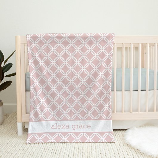 Blush roze en White Geometric Personalized Baby Fleece Deken