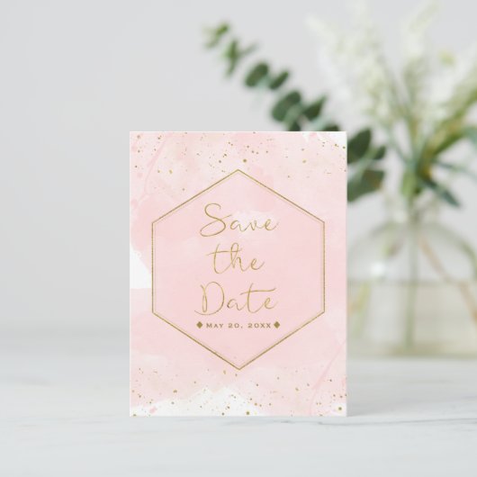 Blush roze & Gold Splatter Modern Save the Date Aankondigingskaart (Staand voorkant)