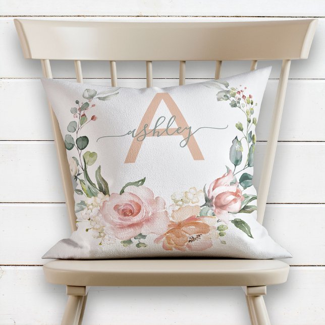 Blush Roze & Gray Floral Wreatname Monogram Kussen (Creator heeft geüpload)