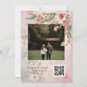 Blush Roze  Jurk QR Code Huwelijk Kaart (Achterkant)
