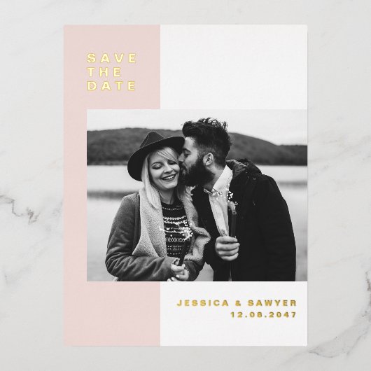 Blush Roze kleurenblok Moderne foto Opslaan datum Folie Uitnodiging Briefkaart (Voorkant)