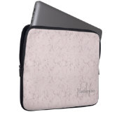 Blush roze marmer monogram Aangepaste naam Laptop Sleeve (Voorkant Rechts)