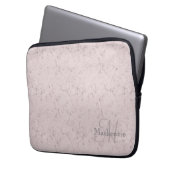 Blush roze marmer monogram Aangepaste naam Laptop Sleeve (Voorkant Links)