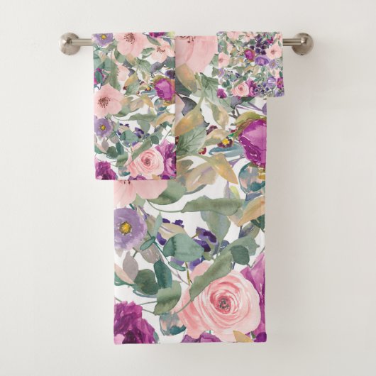 Blush Roze Paarse Waterverf Floral Sage Green Bad Handdoek (Insitu)
