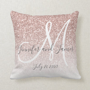 Blush roze roze goudglittermonogram Pas getrouwd Kussen