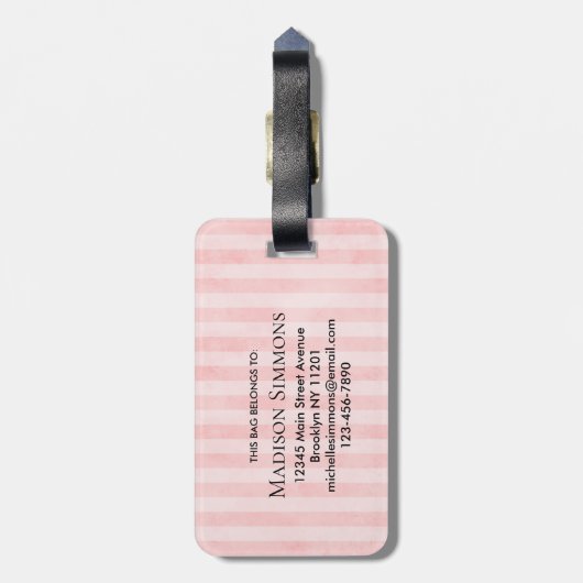 Blush Roze Streep Girly Script Monogram Bagagelabel (Achterkant verticaal)