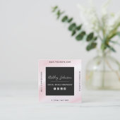 Blush roze & White QR Code Social Media Modern Vierkante Visitekaartje (Staand voorkant)