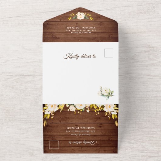 Blush Rozen Rustic Wood Lantern Wedding All In One Uitnodiging (Buitenkant)