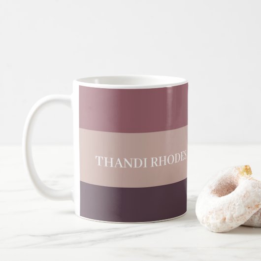 Blush stripes kleurenpalet monogram koffiemok (Met donut)